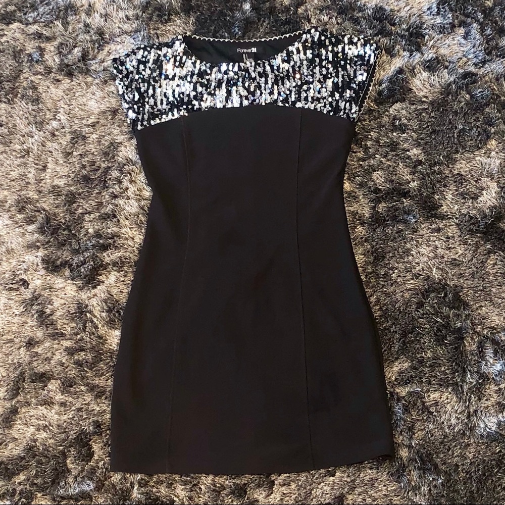 Black Bodycon Dress with Sliver Sequins